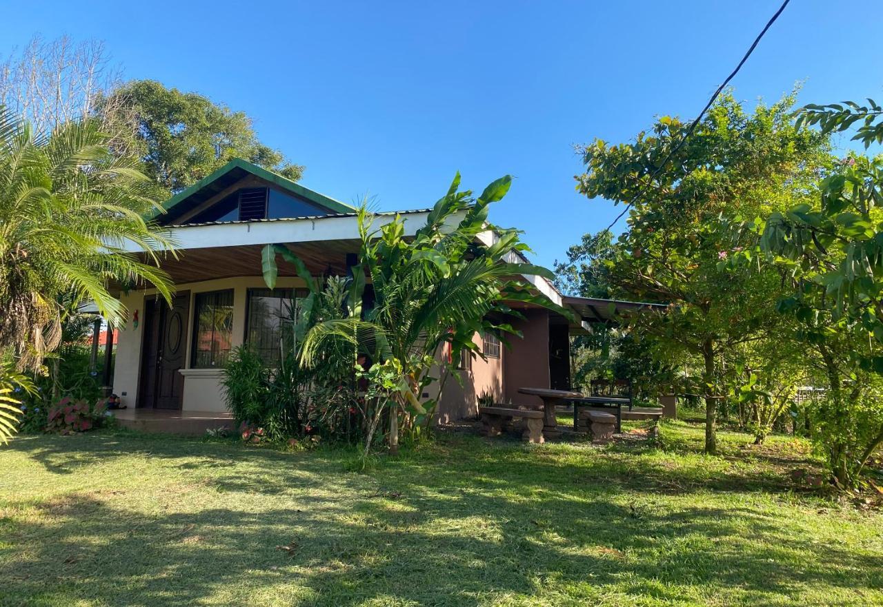 Villa Hortensias La Fortuna Exterior photo